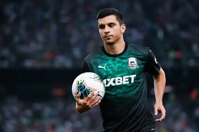 Russian Messi, Algeria, and Bloggers: Russia's 5 Most Overrated Footballers and Where They Are Now