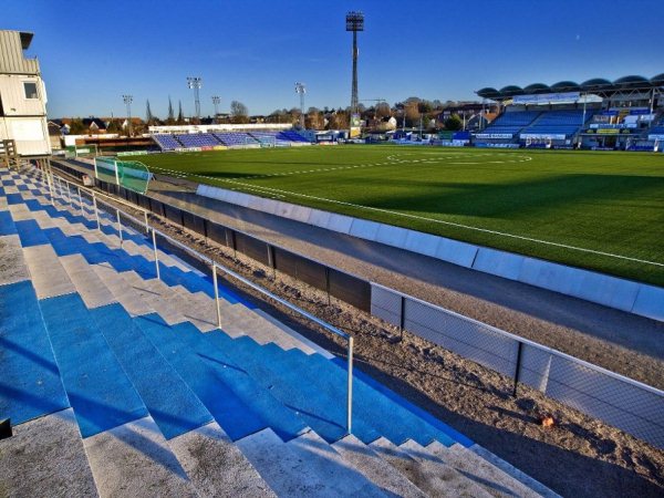 stadium-image