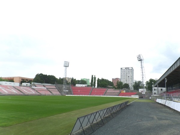 stadium-image