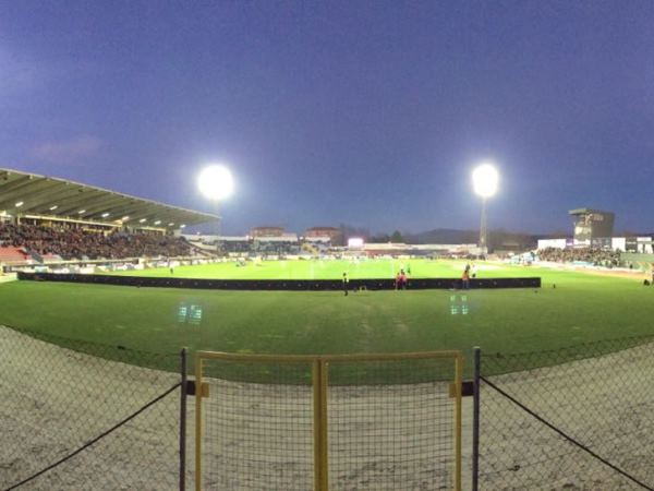 stadium-image